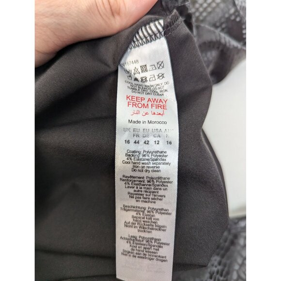 Pretty Little Thing Shape Women's Faux Snakeskin Print Body Con Maxi Dress Sz 12 - Picture 7 of 7